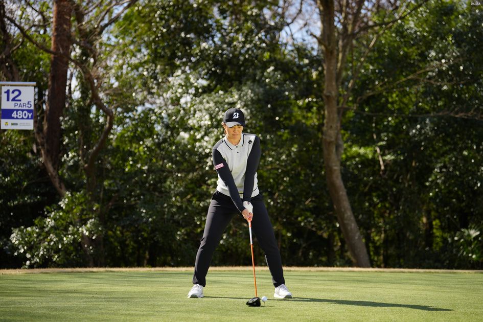 3年ぶりVの飛ばし屋・渡邉彩香がお手本！ オーバースイングを