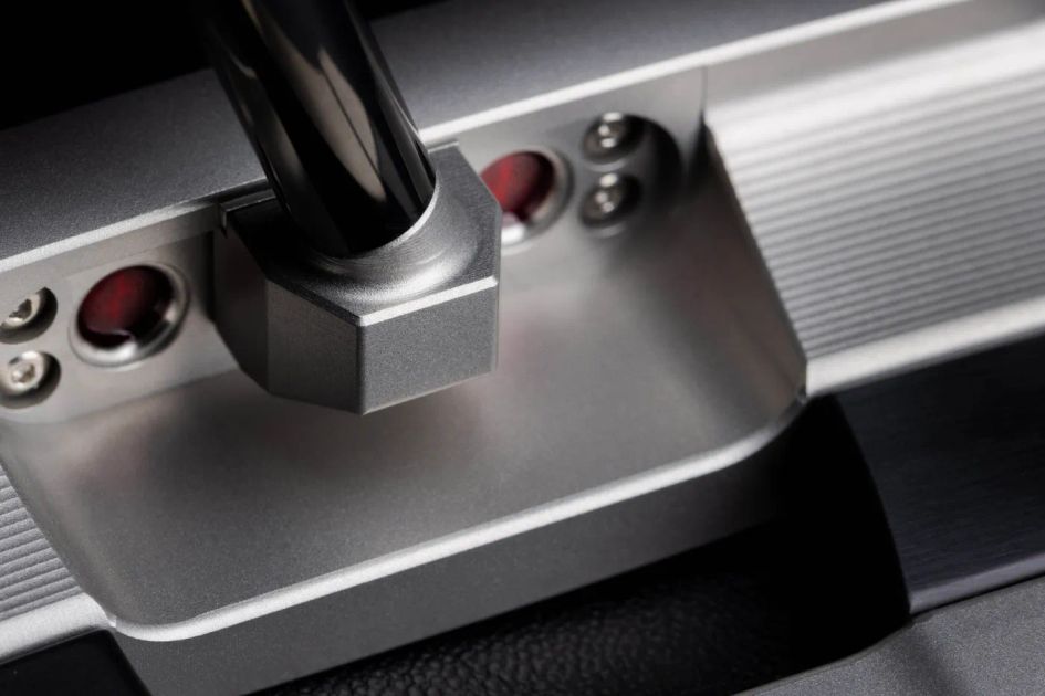 スコッティ・キャメロンのロートルクが即完売！ パター部門の1、2位を