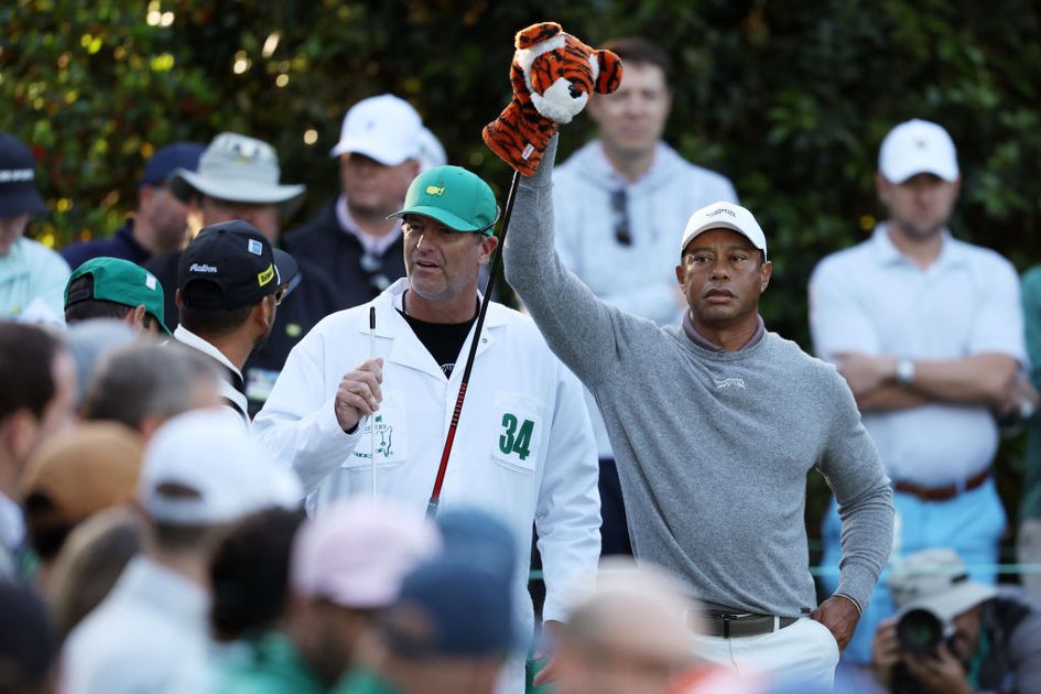 【タイガーウッズ】優勝記念ゴルフボール　NIKEボール24球入り 24大会連続で決勝ラウンド進出 タイガー・ウッズが新記録を樹立