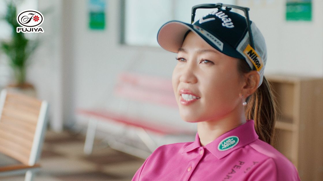 ✨新品 タグ付 ✨ PEARLY GATES カシミヤ　ニット　上田桃子着用 上田桃子が“ももぺこ”と共演？ スポンサー契約の不二家新CMに登場