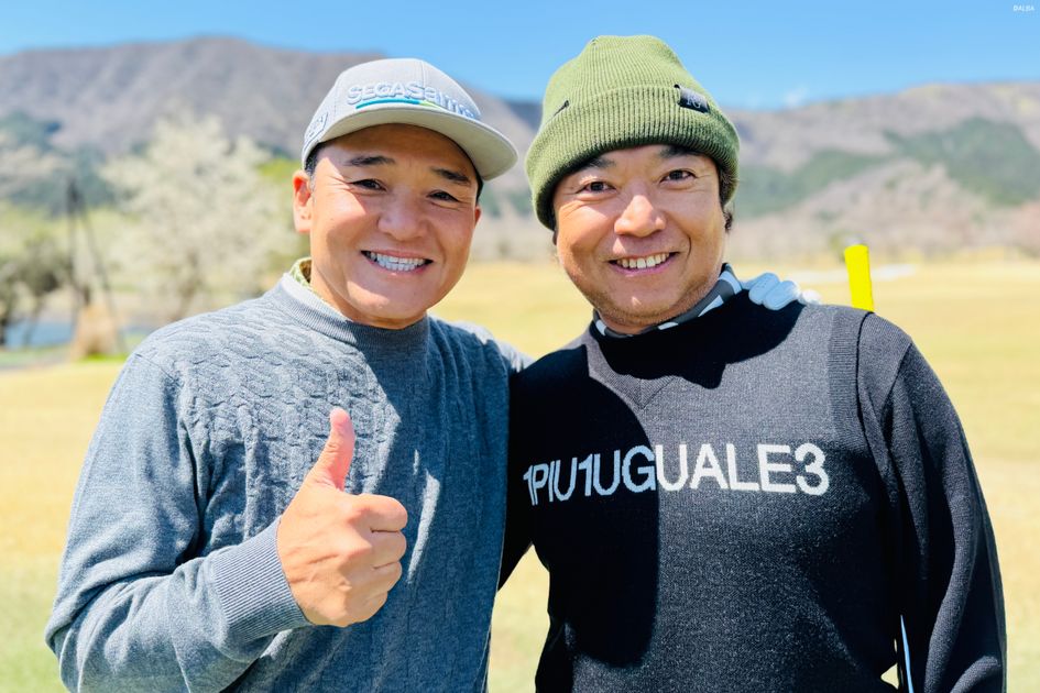 丸山茂樹が『1PIU1UGUALE3 GOLF』とウェアパートナーシップを