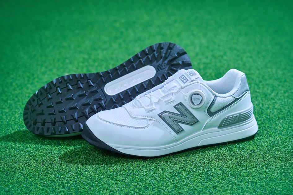 New Balance ゴルフシューズ BOAシステム 正しいフィットで足が疲れない」カジュアルなゴルフシューズでも「BOA