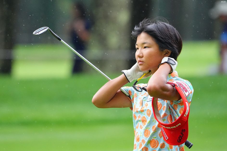 津軽海峡を“泳いで帰る”…は回避 13歳・須藤弥勒は目標の80切りで『ホッ